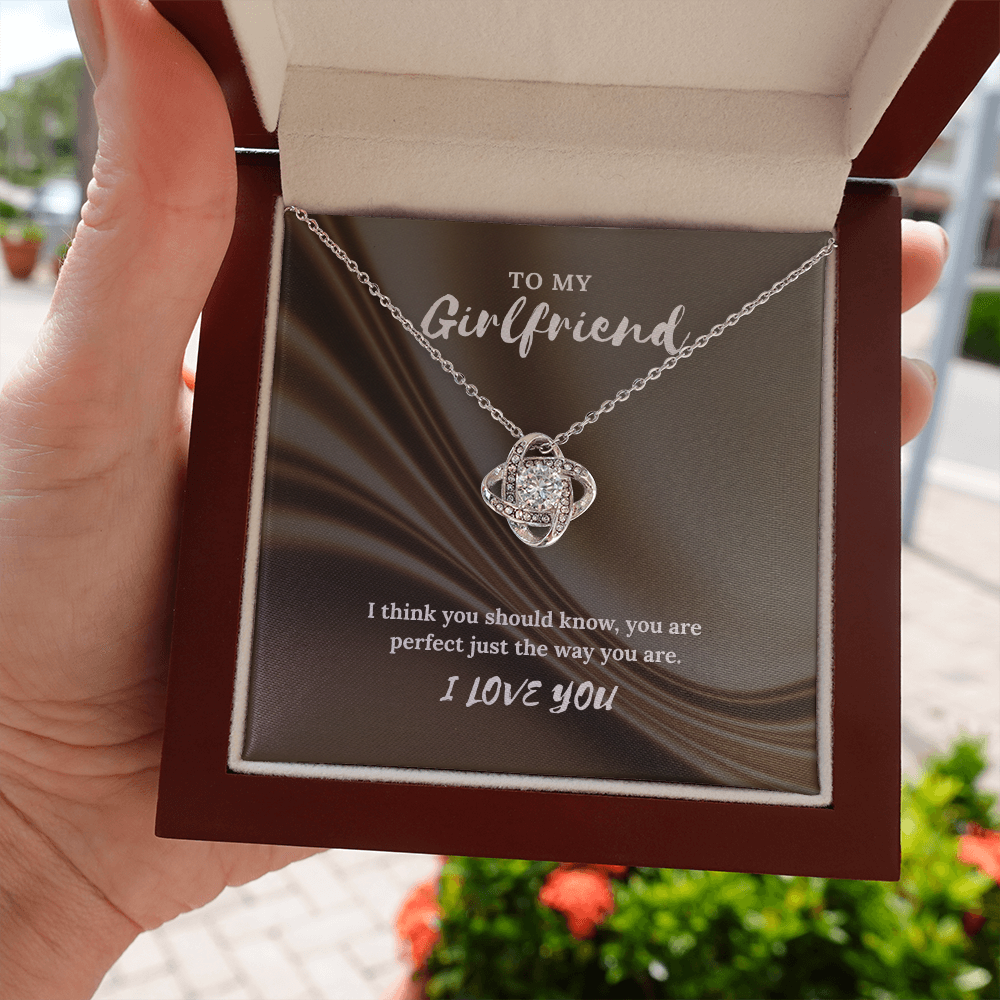 To My Girlfriend” Love Knot Necklace – Romantic Gift with Message Card