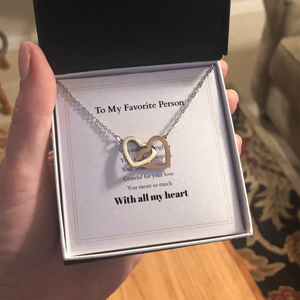 Personalized Interlocking Hearts Necklace with Custom Message Card – A Meaningful Gift for the Woman You Love