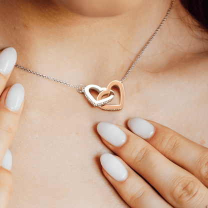 Personalized Interlocking Hearts Necklace with Custom Message Card – A Meaningful Gift for the Woman You Love