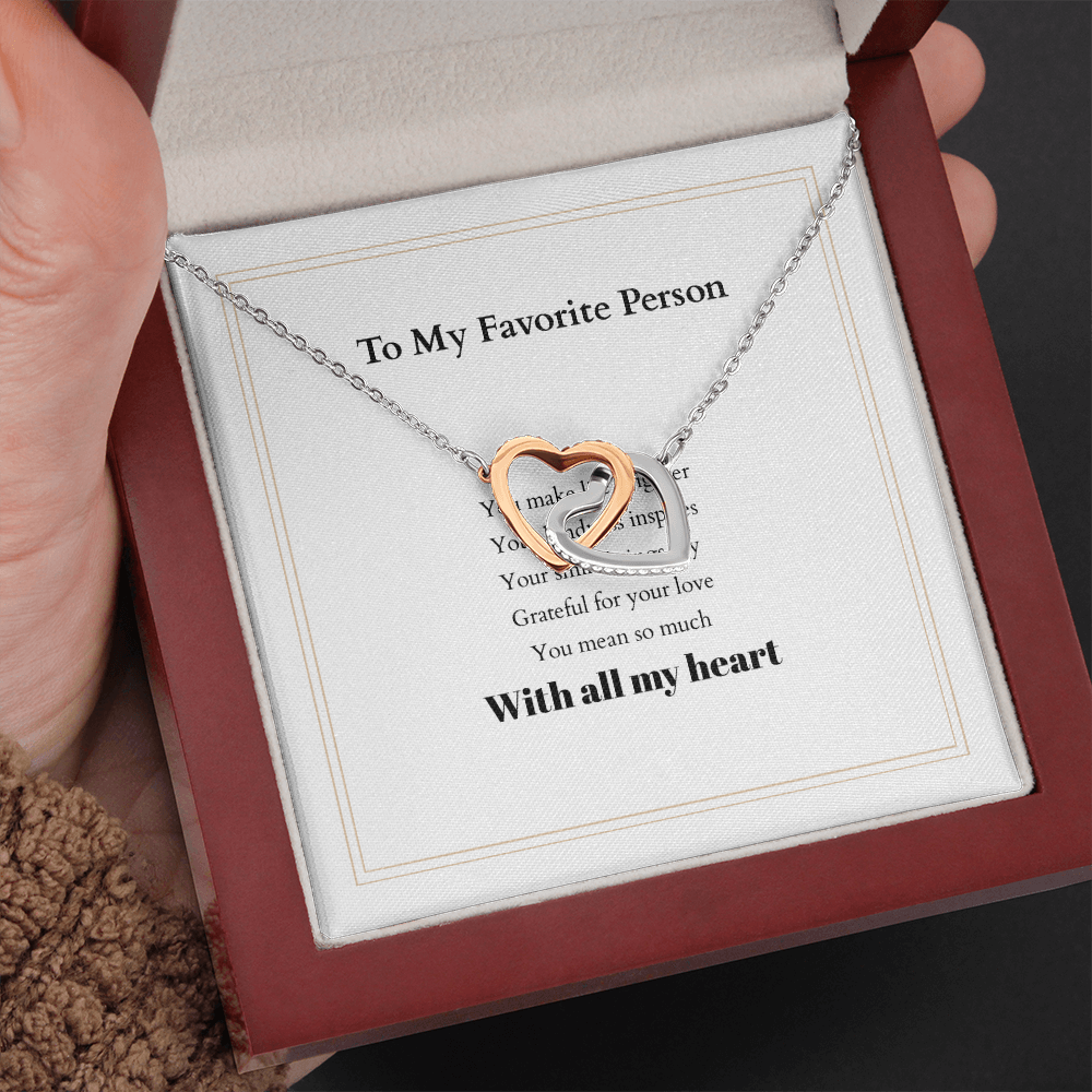Personalized Interlocking Hearts Necklace with Custom Message Card – A Meaningful Gift for the Woman You Love